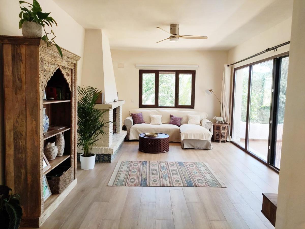 Bonita Casa Blanca En El Bosque. Villa Córdoba Exteriör bild