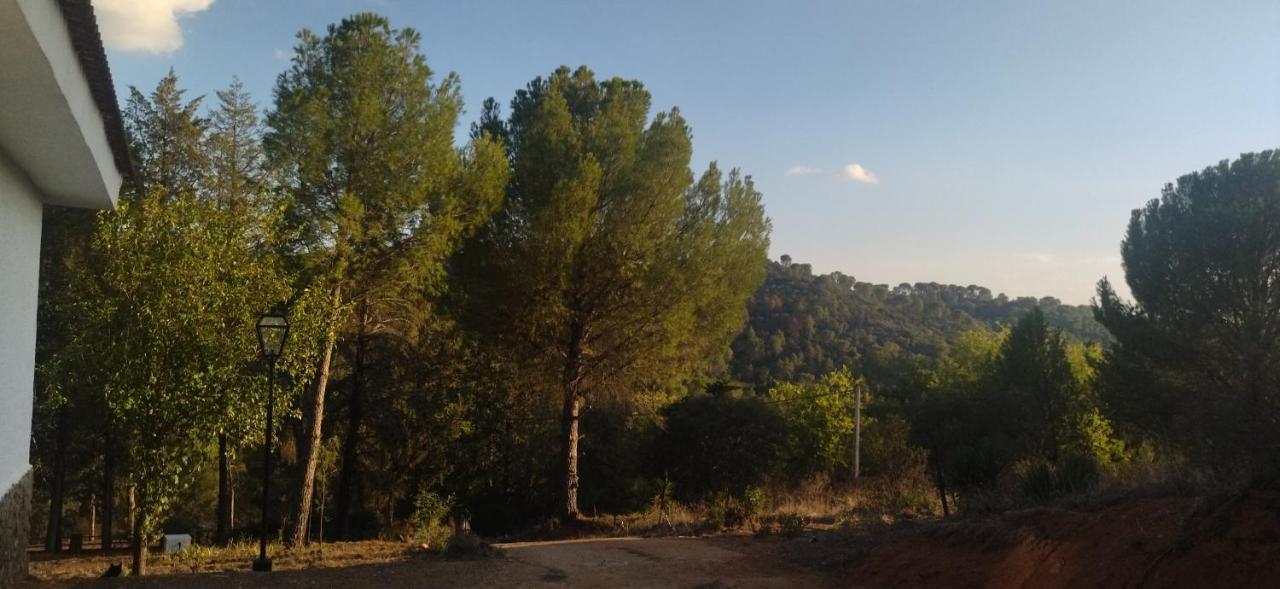 Bonita Casa Blanca En El Bosque. Villa Córdoba Exteriör bild